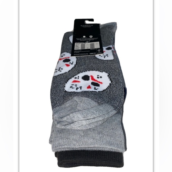 Friday The 13th Crew Socks 2 Pair Men 8-12 Black Gray Mask Jason Voorhees Horror - Picture 11 of 12